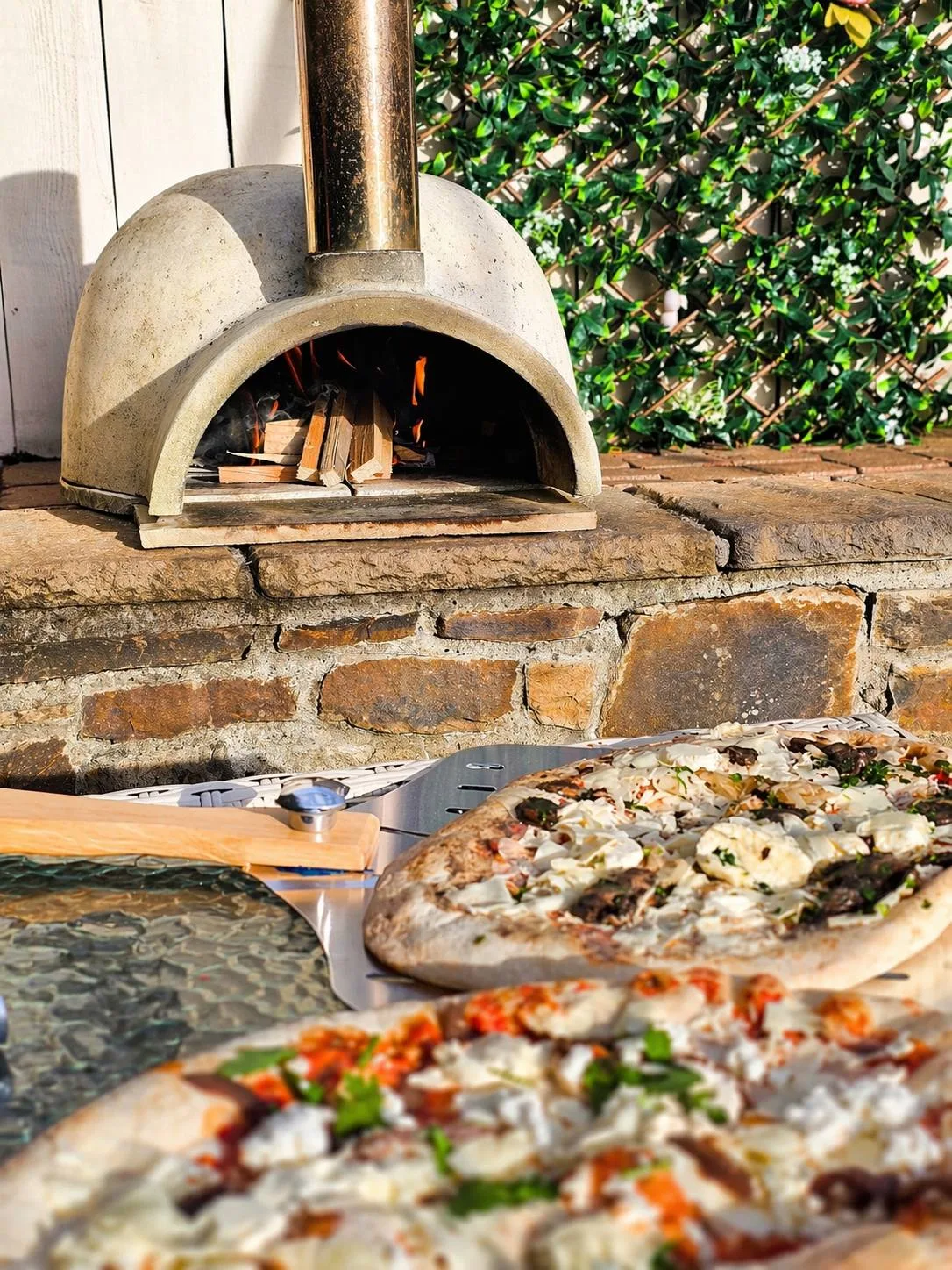 Chase Pizza Oven & Bar Area